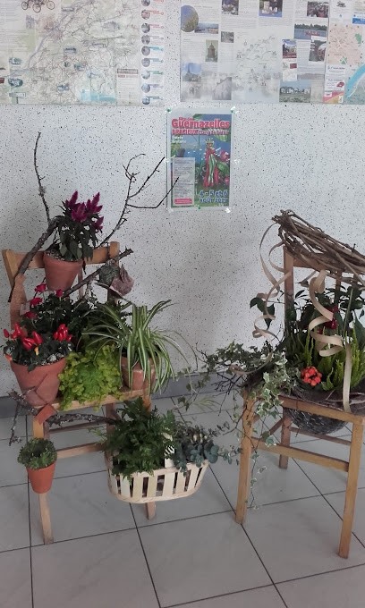 Gamm Vert, Jardinerie à Saint-Claude-de-Diray