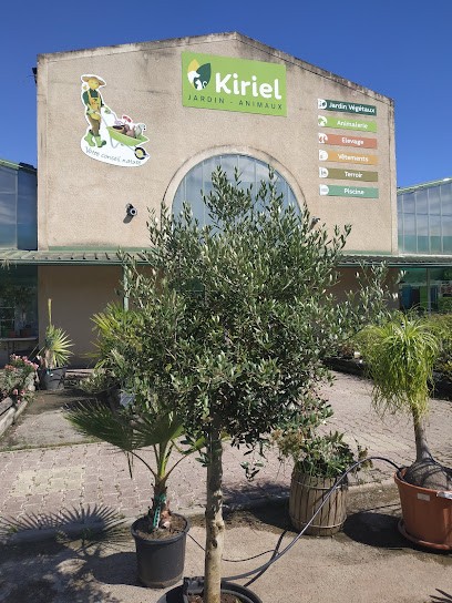 Kiriel, Jardinerie à Pavie